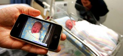 iphones-births-420x0