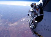Red Bull Stratos - Manned one flight