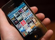 Instagram app for iphone and facebook being shown on the start up screen of an iphone 4